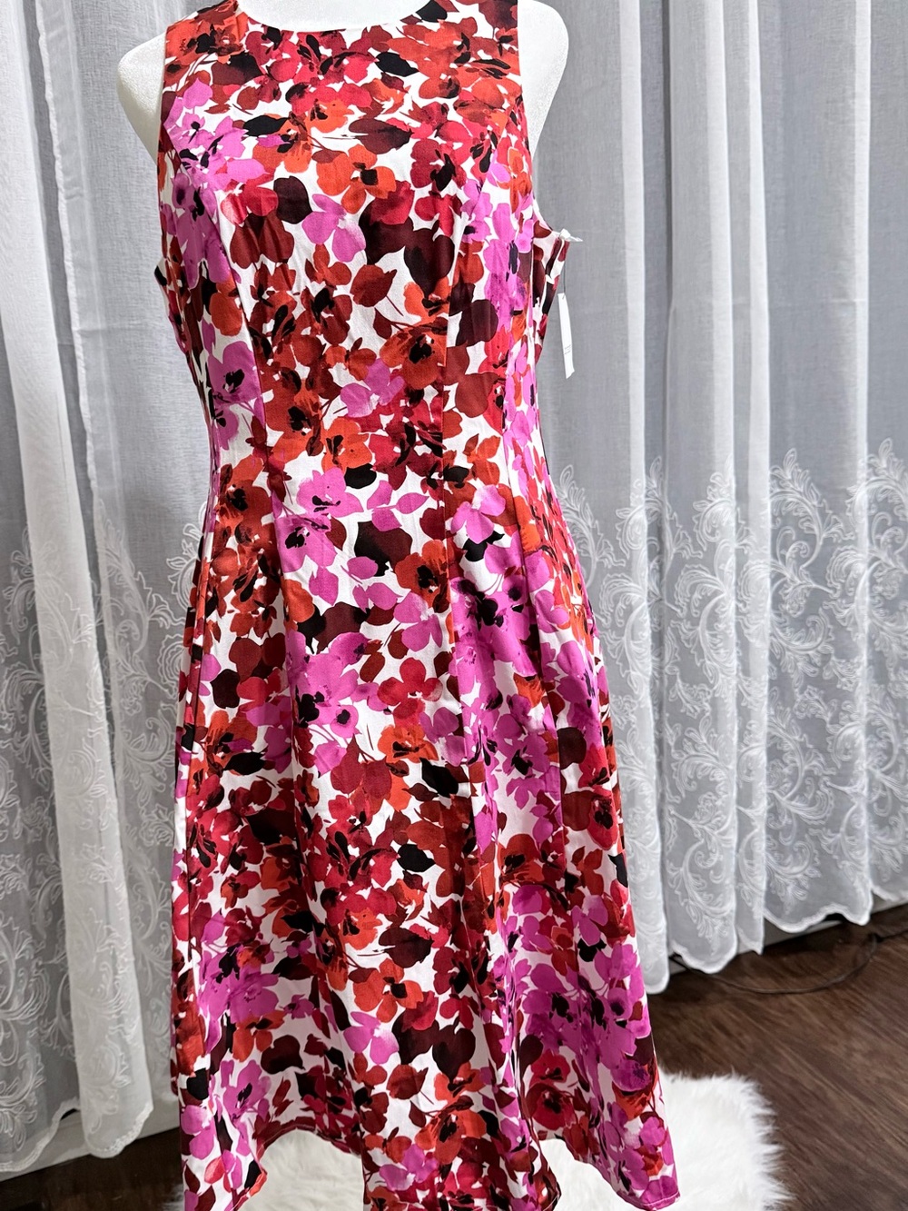Liz Claiborne Pink & Red Floral Sleeveless Midi Dress